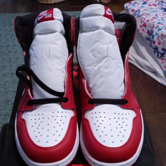 Retro Jordan 1 Chicago main image 6